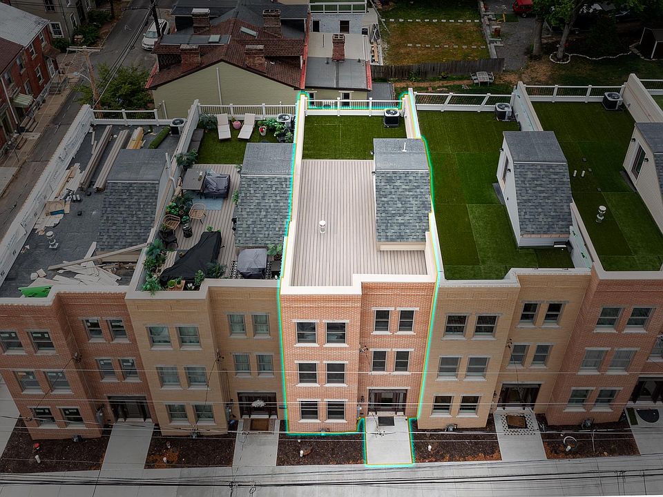 1st image of 1605 Buena Vista St