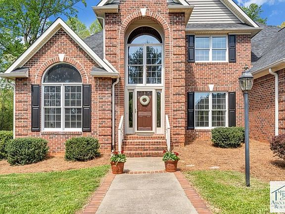 2nd image of 50 Staffordshire Cir