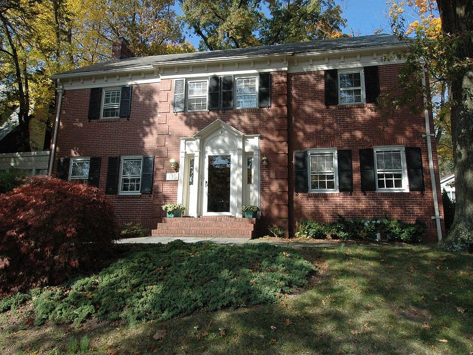 FRONT EXTERIOR