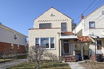 1st image of 87 1st St