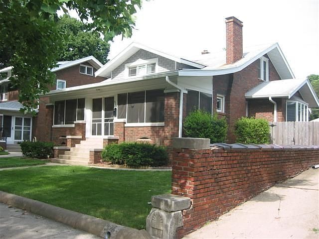 Craftsman Brick Bungalow
