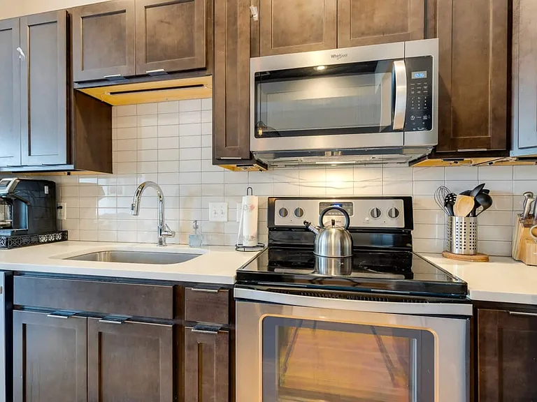 1240 2nd Ave S #3 — Photo 49