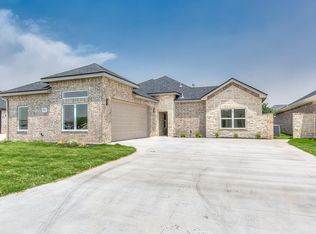 5317 Riviera Ln, San Angelo, TX 76904