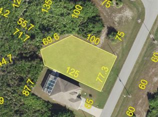 381 Baytree Dr, Rotonda West, FL 33947