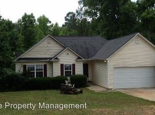 70 Corn Crib Dr, Newnan, GA 30263
