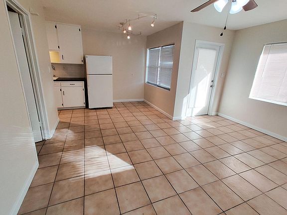 5th image of 2617 Marble Ave