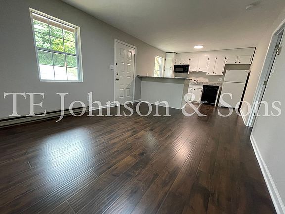 5th image of 2813 White Meadow Ln APT A