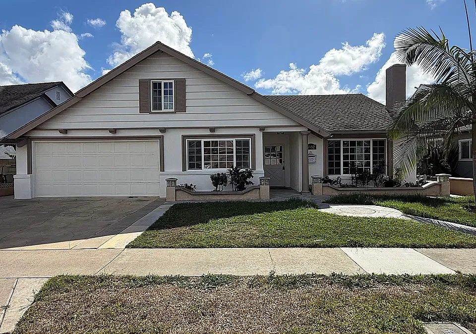 8952 Pebble Beach Cir
