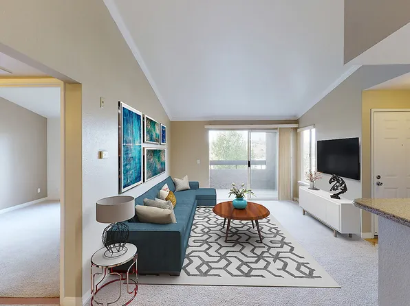 Emerald Pointe