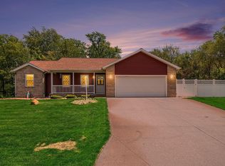 55640 Cardinal Dr, South Bend, IN
