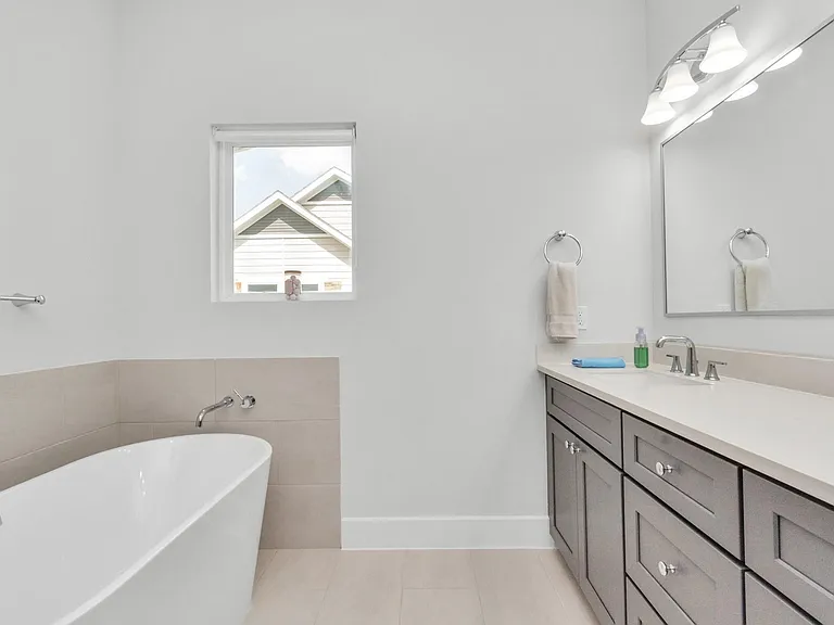 3360 Pinemont Dr — Photo 18