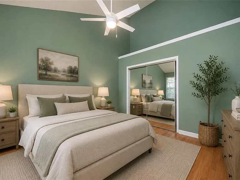915 Wentworth Ct — Photo 14