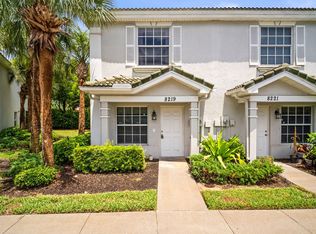 8219 Pacific Beach Dr, Fort Myers, FL 33966