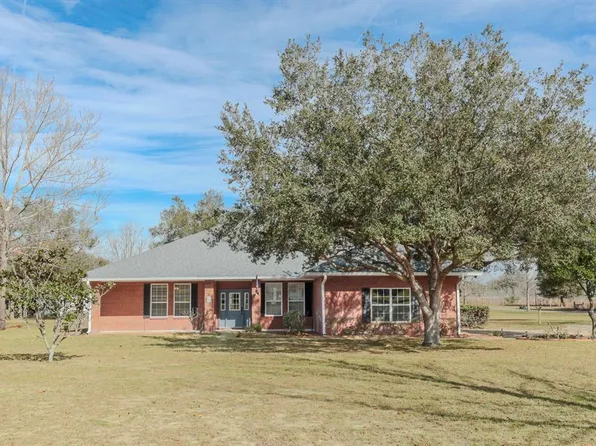 20741 Kine Dr, Eustis, FL 32736