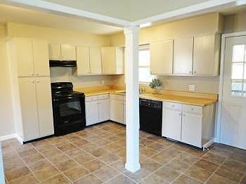 5th image of 6422 Marsh Ave NW