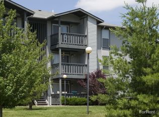 7901 N Hickory St APT 1, Kansas City, MO 64118