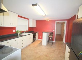 611 Smith St, Commerce, TX 75428