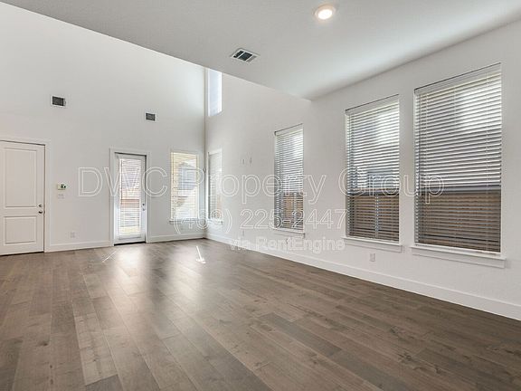 3rd image of 1517 Kinglet Pl