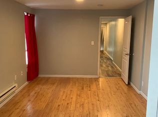 102 N 4th St APT 4, Reading, PA 19601