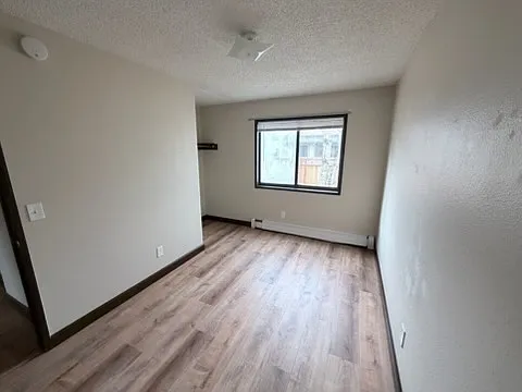 2 bed, 850 sqft, $2,000 — Photo 3