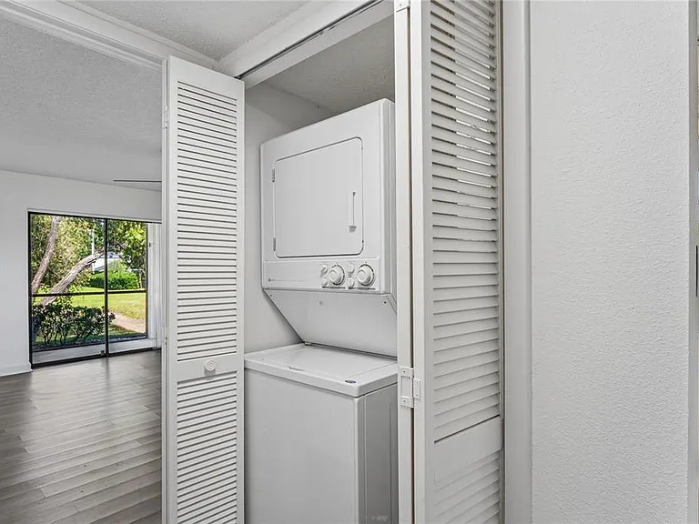 305 Hammock Pine Blvd #305 — Photo 25