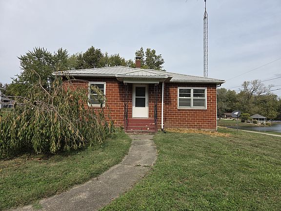 3rd image of 314 E Elnora St