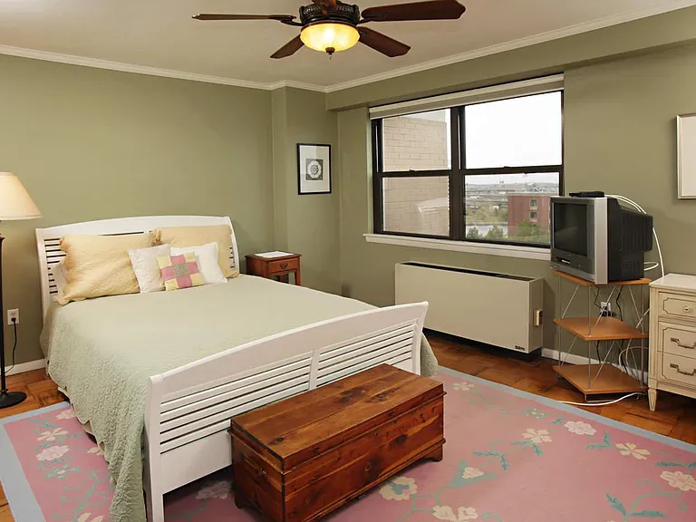 6 Whittier Pl #9E — Photo 14