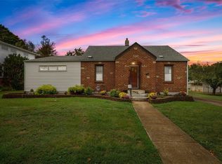 111 S Carleton St, Farmington, MO 63640