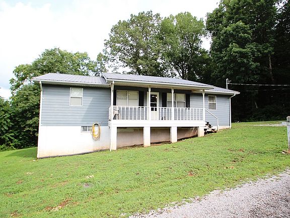 2nd image of 273 Yellow Wood Ln