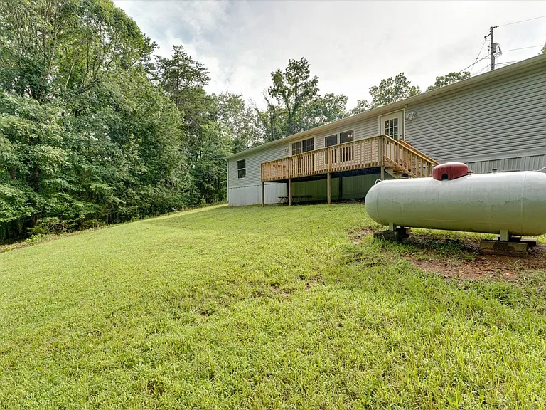 10708 Canyon Cir — Photo 27