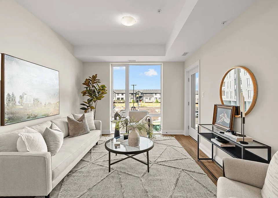 865 Kleinburg Dr #214