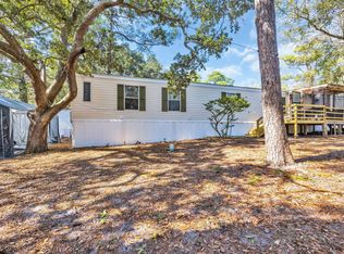 4614 Pelican St., North Myrtle Beach, SC 29582