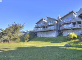 29134 Ellensburg Ave APT 2, Gold Beach, OR