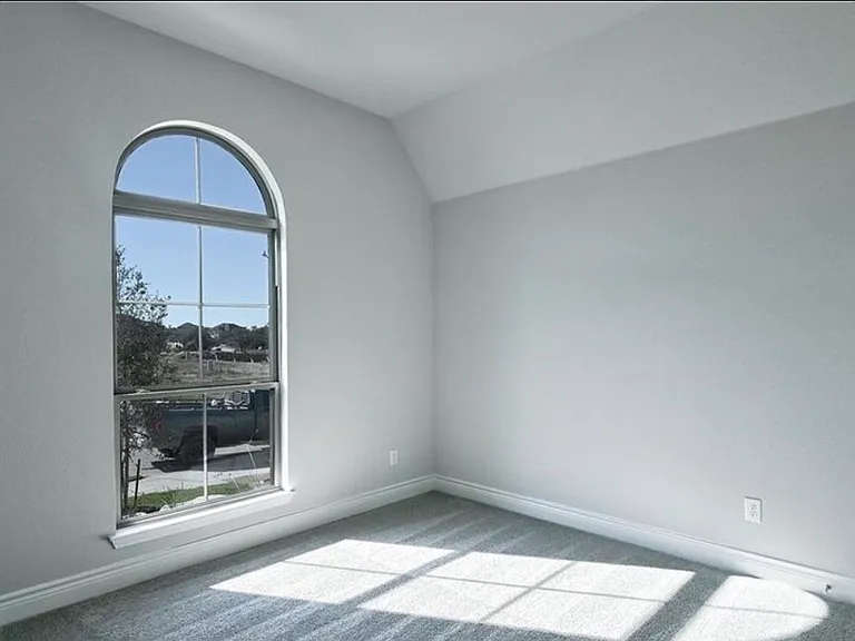 3054 McKinnie Park — Photo 3