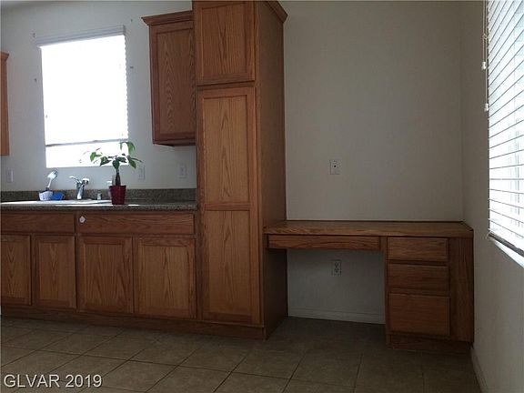 5th image of 7359 Moores Mill Ct