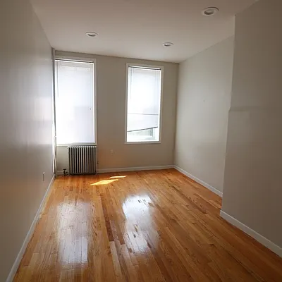 Rented by Nooklyn NYC LLC | media 10