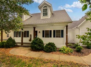 3005 Hickory Ridge Dr, Herrin, IL 62948