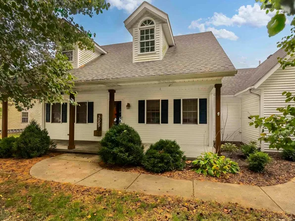 3005 Hickory Ridge Dr, Herrin, IL 62948