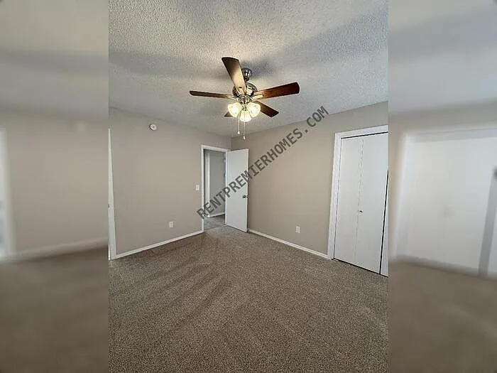 1720 SE 7th St — Photo 14