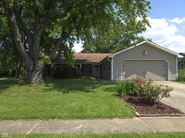 8401 Culpeper Dr, Indianapolis, IN 46227