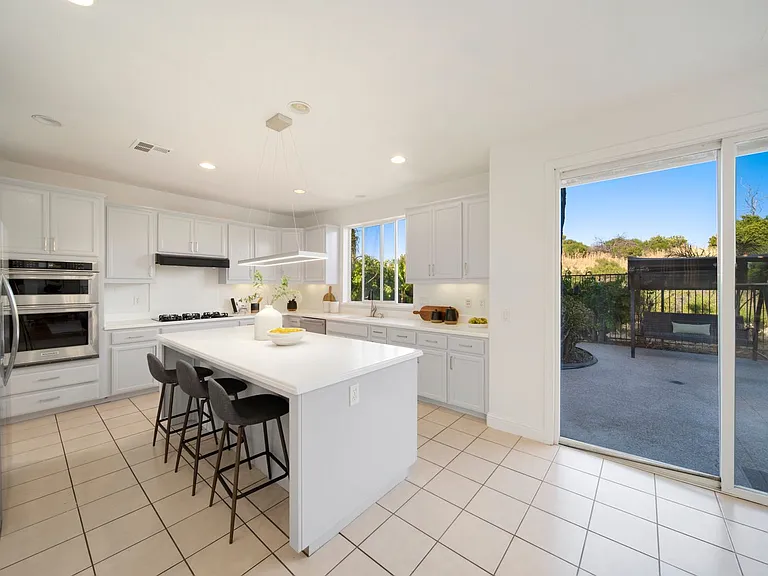 1578 Quiet Pond Ln — Photo 15