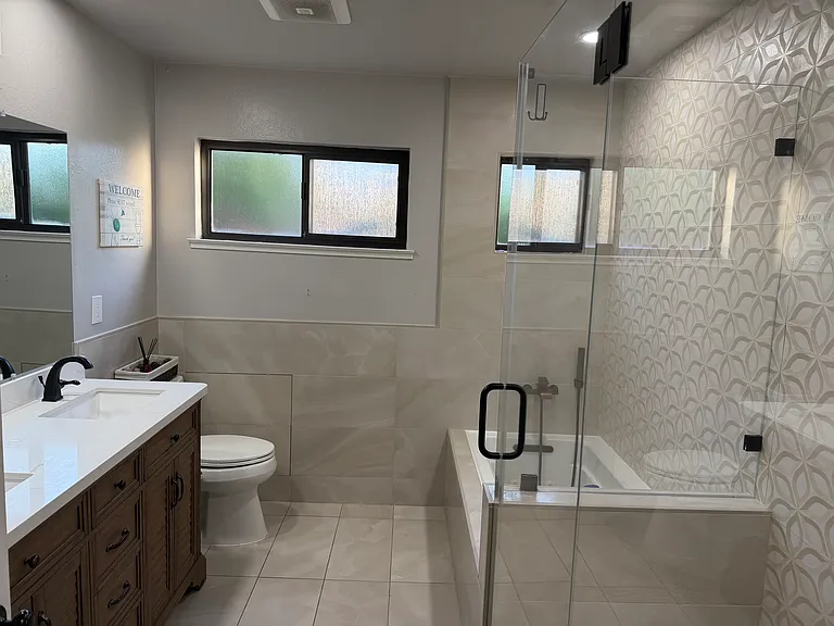 3638 Sutton Loop — Photo 9