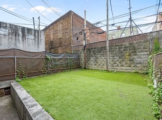 71-52 68th St #1, Ridgewood, NY 11385