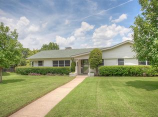 1701 Versailles Rd, Fort Worth, TX 76116