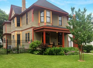 3136 3rd Ave S, Minneapolis, MN 55408