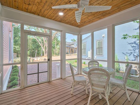 3rd image of 18246 Willowbrooke Ct