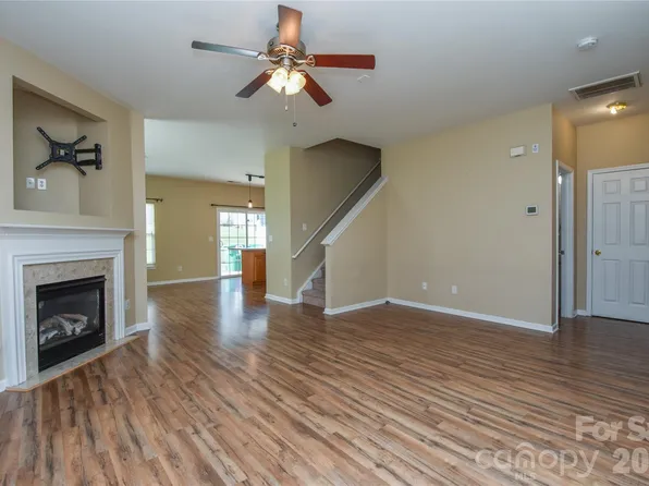 12222 Stratfield Place Cir, Pineville, NC 28134