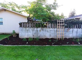 610 W 1st St, Nooksack, WA 98276