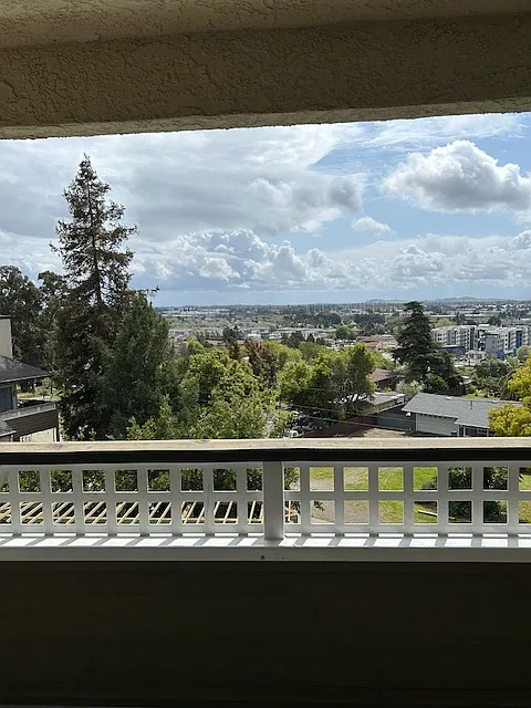 1 bed, 675 sqft, $2,200 — Photo 3