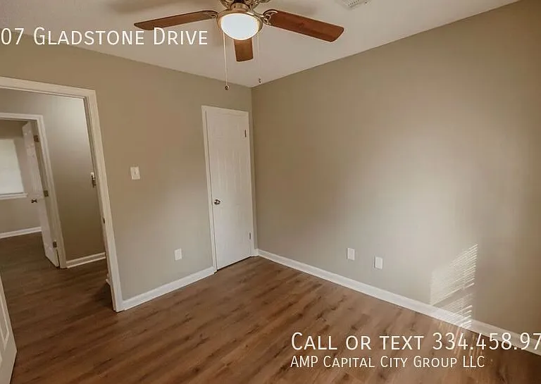 6107 Gladstone Dr — Photo 17